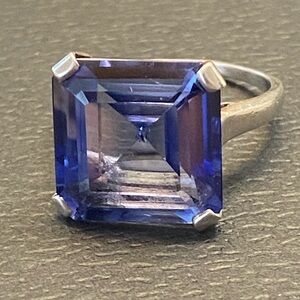 Vintage Mid Century Sterling Silver Huge Princess Cut Genuine Tanzanite Ring 6.8